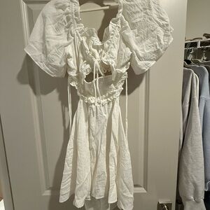 Elegant White Mini Dress